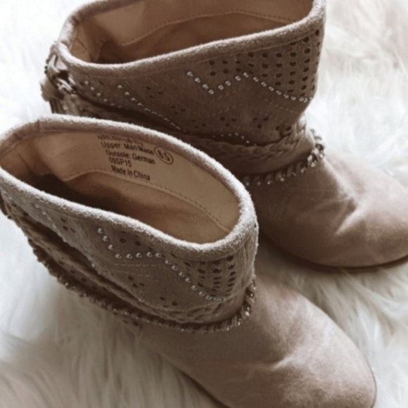 Naughty Monkey Not Rated Adylene Western Suede Leather Rhinestone Braided Boots - Picture 3 of 9